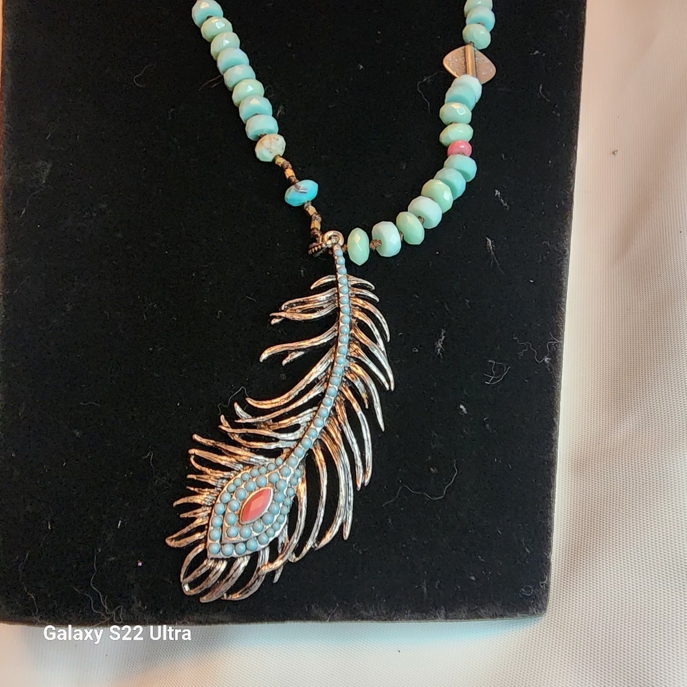 Lucky Brand 34" Southwestern Turqouise Coral Colored Silver Feathers NECKLACE - Picture 3 of 6